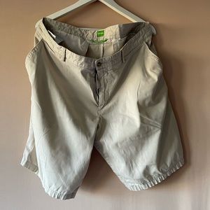 Hugo Boss men’s light beige cargo shorts size XL